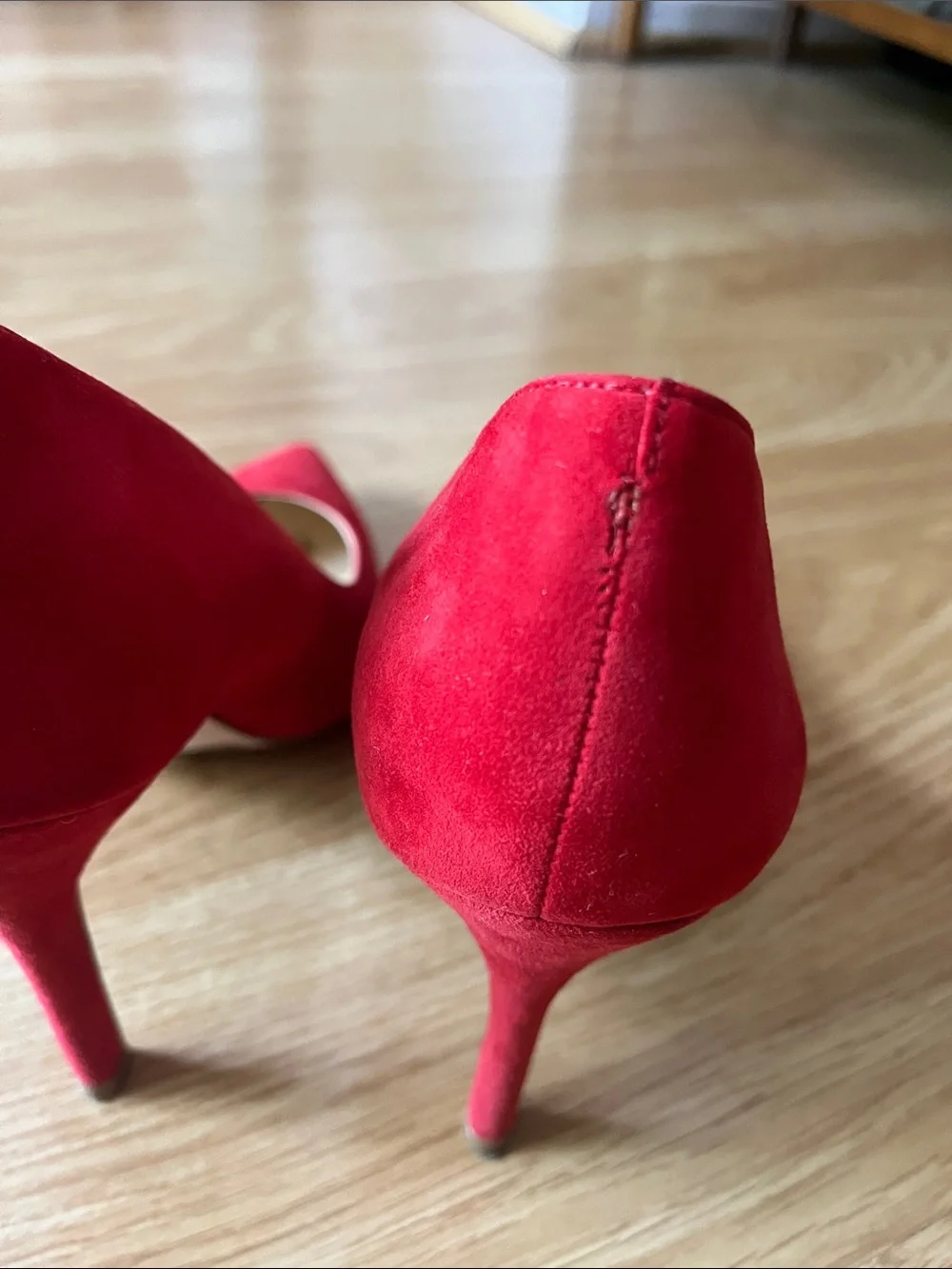 Jessica Simpson Red Suede Pointed-Toe Stiletto Pumps